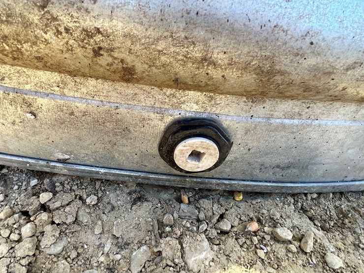 #5946-•-behlen-galvanized-water-tank-image-6