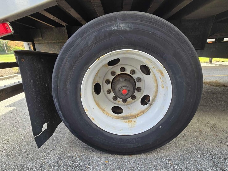 2012-great-dane-trailer-image-5