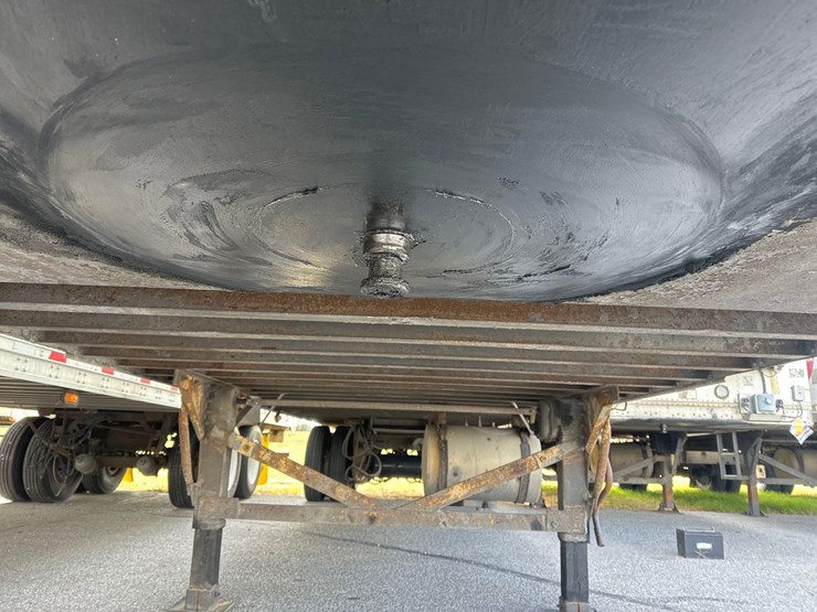 2012-great-dane-refrigerated-image-10