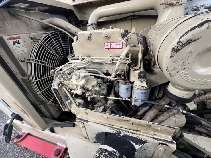 2002-ingersoll-rand-dd90-image-13