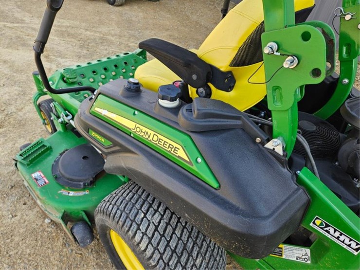 2016-john-deere-z960r-image-16