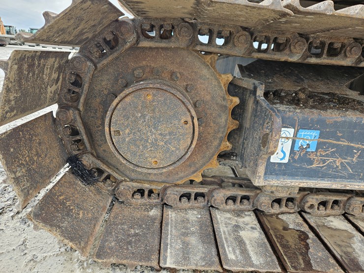 2018-hitachi-zx85usb-5-image-20