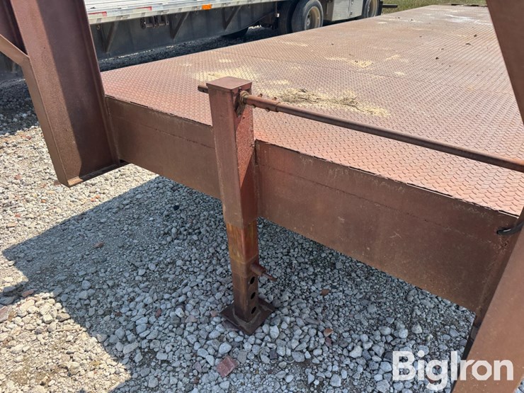 1983-homebuilt-tri/a-flatbed-gooseneck-trailer-image-14