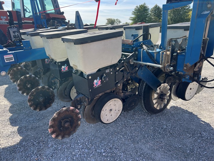 kinze-3000-image-11