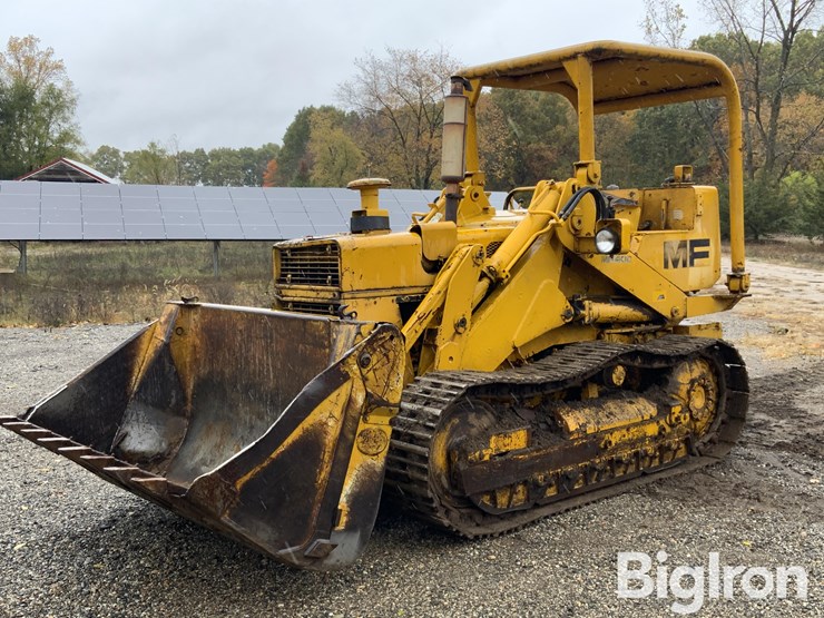 1975-massey-ferguson-mf400-image-1