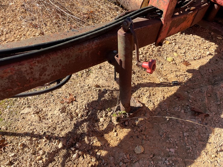 #5920-•-heston-chopper-with-hay-head-image-8