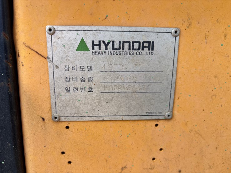 #2600-•-hyundai-hdf30-ii-forklift-|-parts-or-repair-image-9