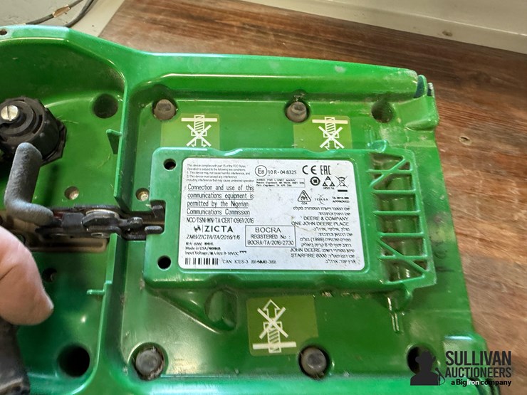 john-deere-6000-image-11