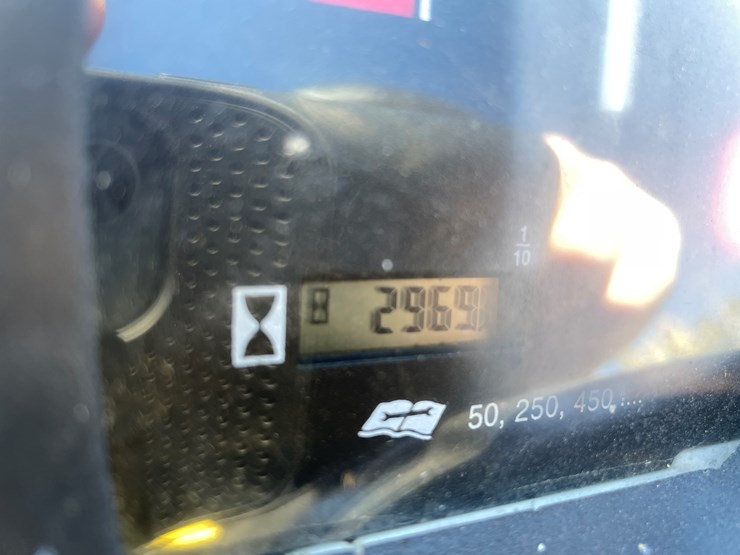 john-deere-x485-image-32