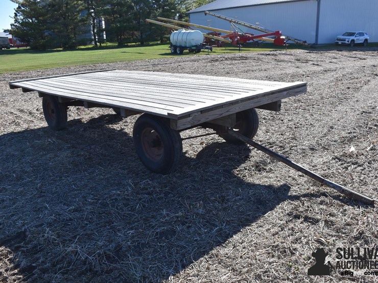 wooden-hayrack-image-3