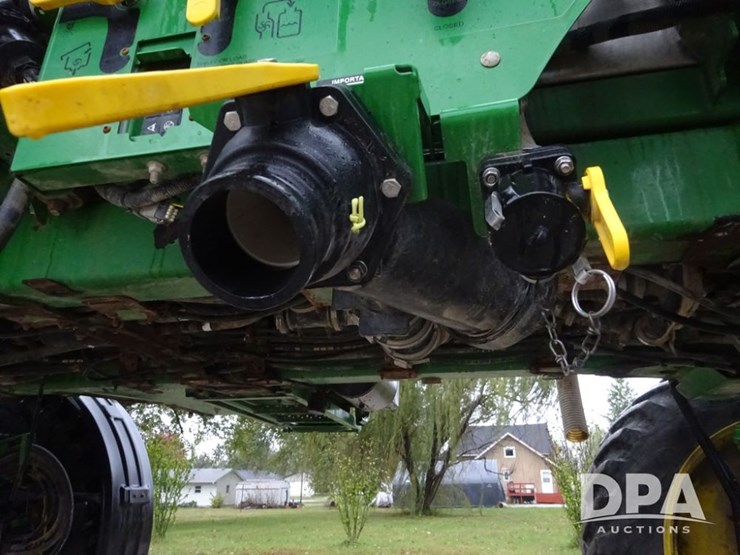 2015-john-deere-r4038-image-90