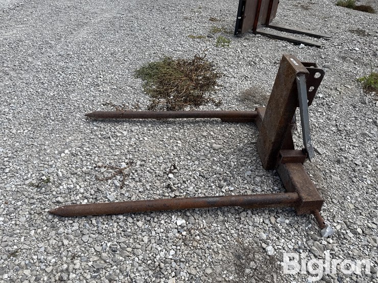 shop-made-bale-spear-image-4