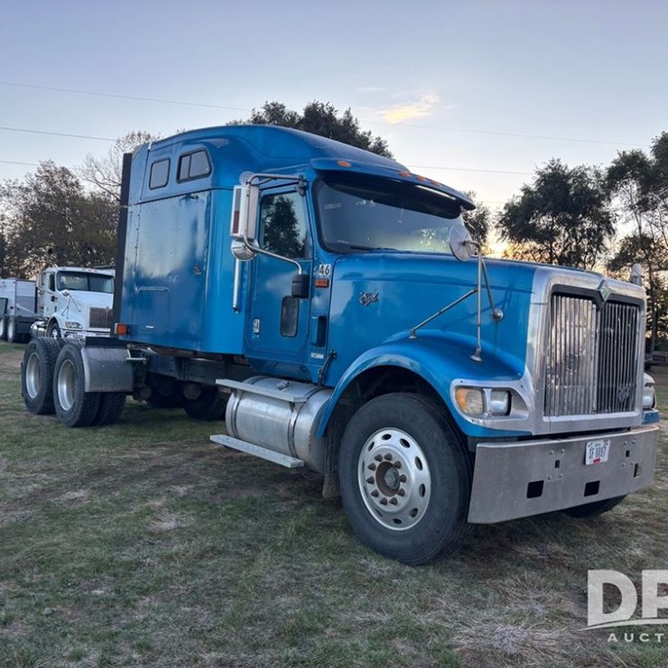 2000 INTERNATIONAL 2000