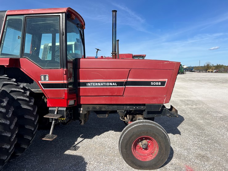 case-ih-5088-image-4