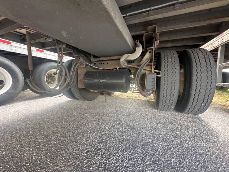 2012-great-dane-refrigerated-image-4