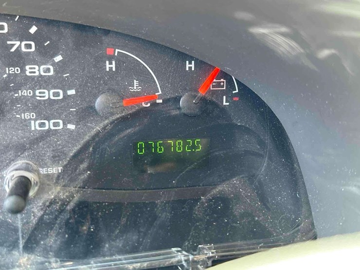 2007-ford-e350-image-6