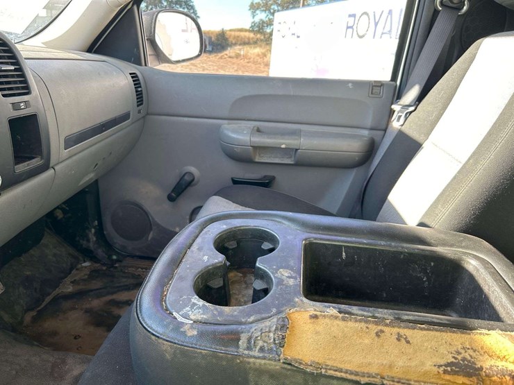 2006-chevrolet-silverado-1500-image-17