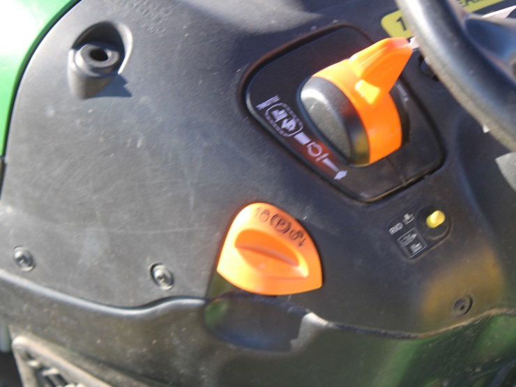 john-deere-la125-image-16