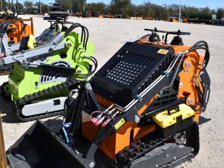 landhero-ht380-mini-skid-steer-(serial-#-7114031)-(k)-image-1