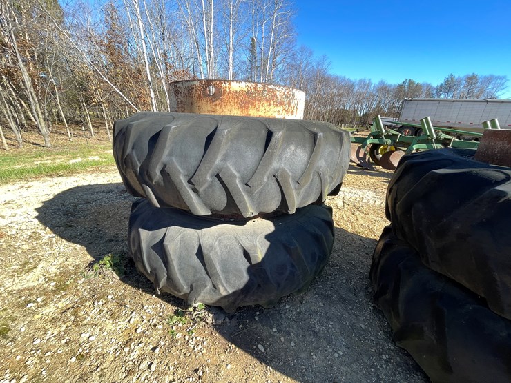 #5941-•-set-of-18.4-38-duals-image-4