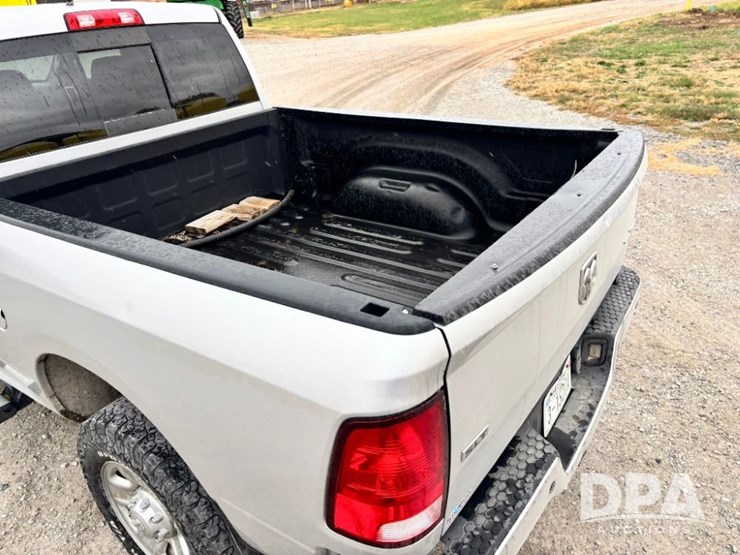 2017-ram-2500-heavy-duty-slt-4x4-pickup-(gp11747,-unit-98702)-image-33