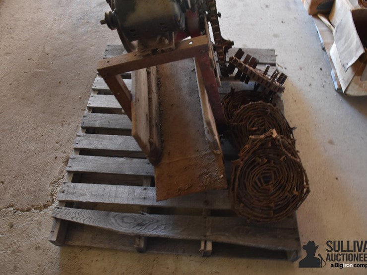 antique-motor-image-5