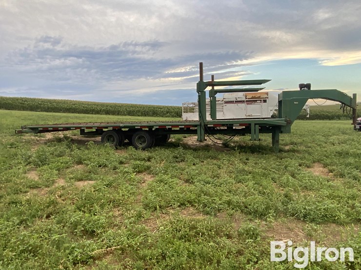 gooseneck-bale-accumulator-image-4