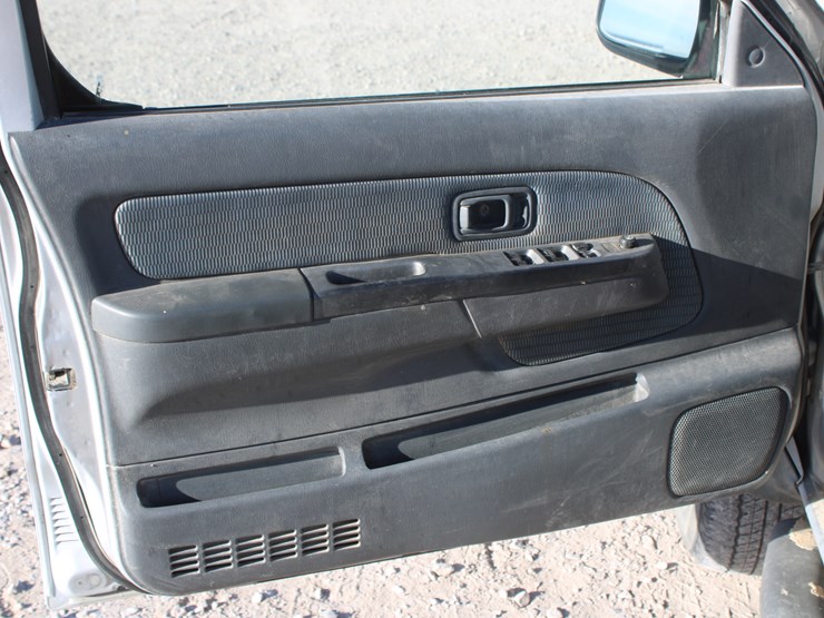 2004-nissan-xterra-image-27