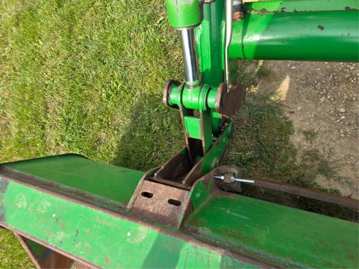 john-deere-7520-image-20