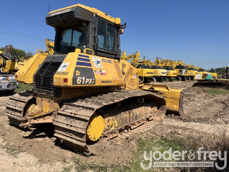 2023-komatsu-d61pxi-24-image-5