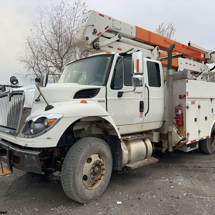 2012 INTERNATIONAL 7400