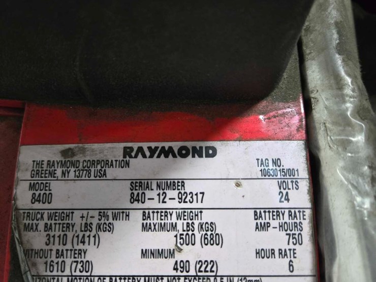 2012-raymond-8400-image-4