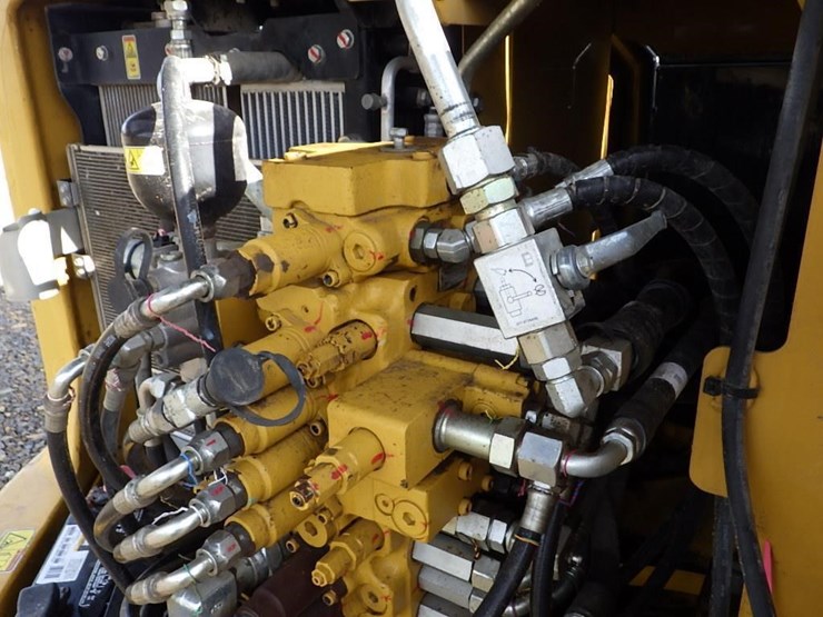 caterpillar-308e-image-19