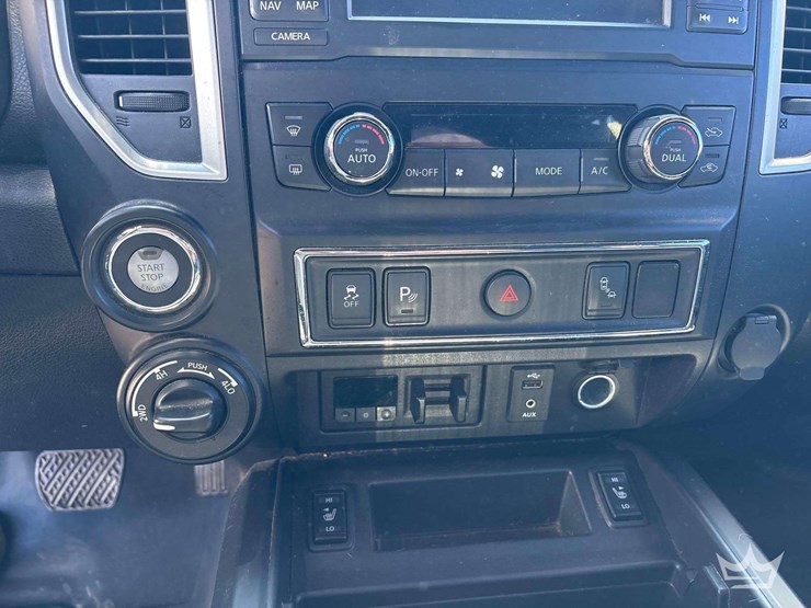 2018-nissan-titan-image-19