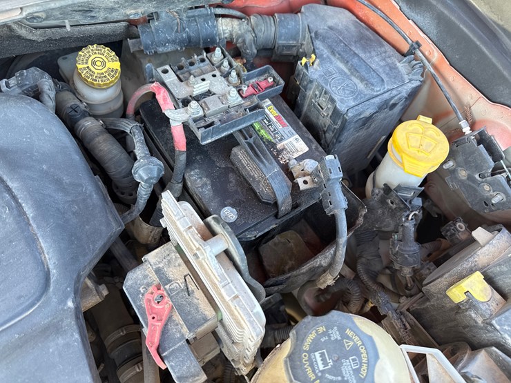 2017-jeep-renegade-image-35