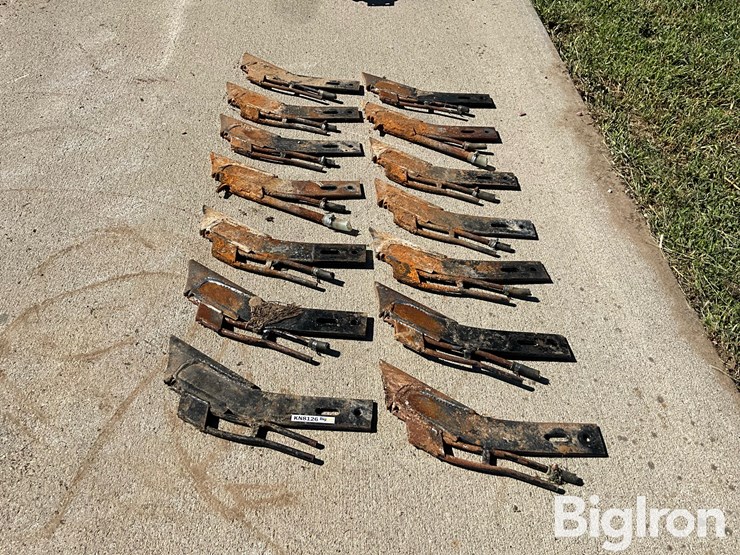 mag-38-anhydrous-knives-image-8