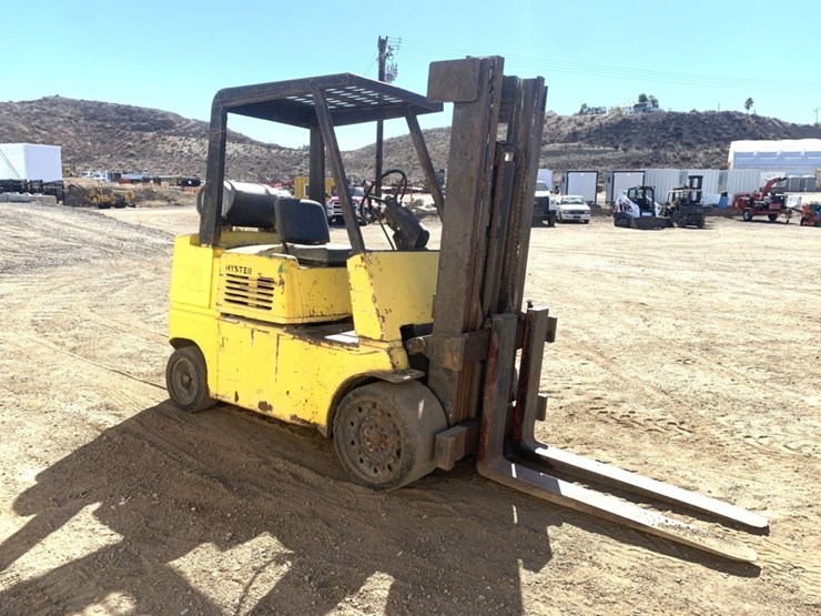 hyster-s100e-image-2