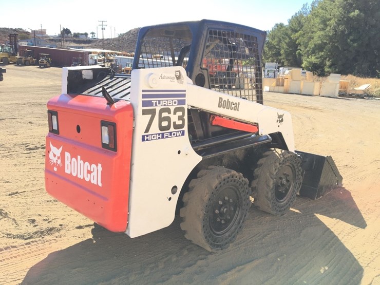 2001-bobcat-763-image-3