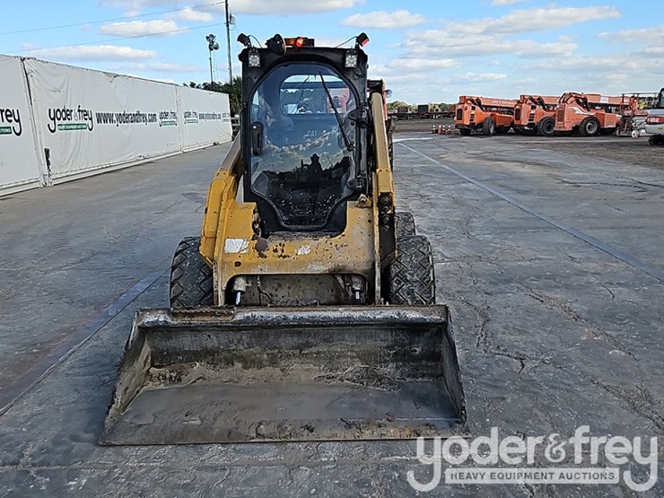 2019-caterpillar-262d3-image-11