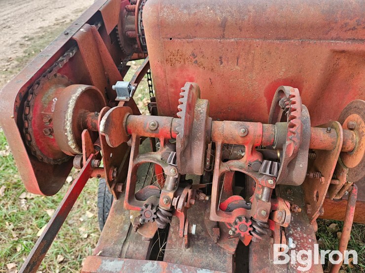 new-holland-68-image-15