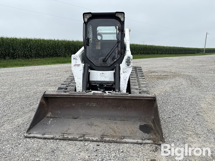 2017-bobcat-t870-image-2