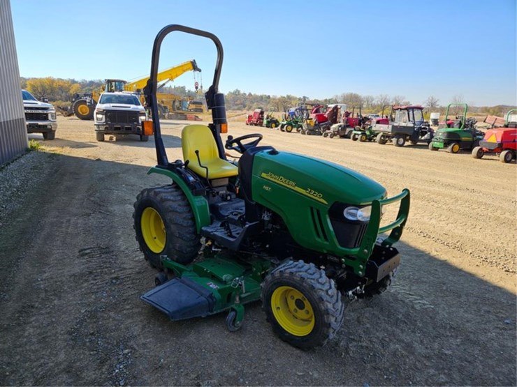 john-deere-2320-image-7