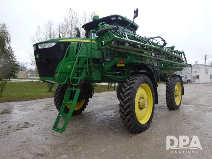 2015-john-deere-r4038-image-1