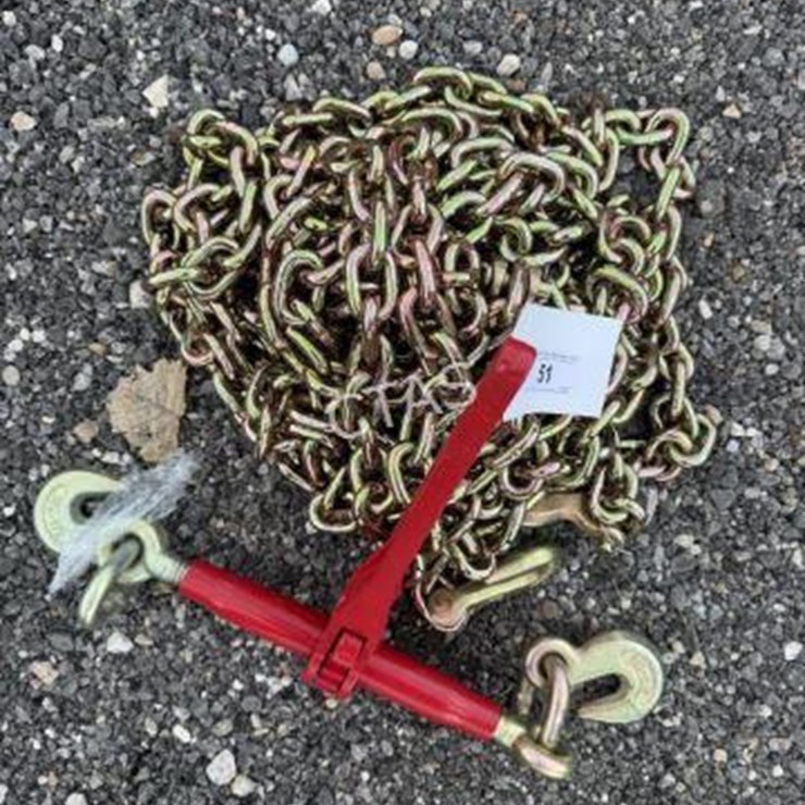 #51 • (2) 3/8" 20' Chains & (1) 9,200 lb Boomer