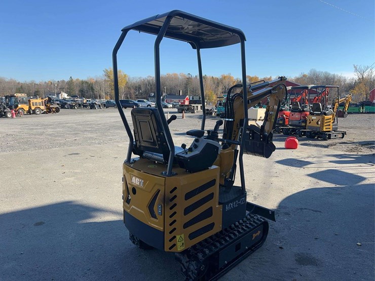 2025-agt-mx12z-mini-excavator-image-5