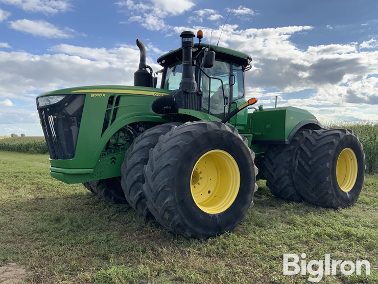 2016-john-deere-9570r-image-1