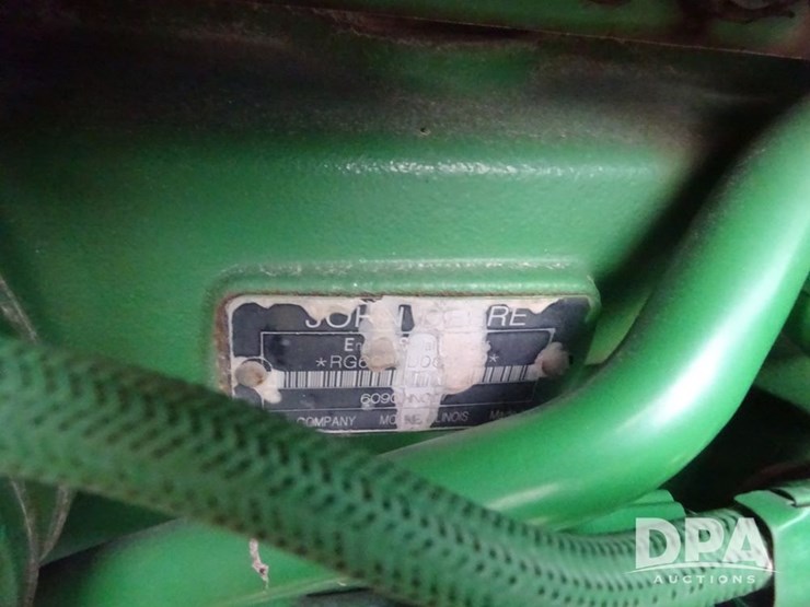 2015-john-deere-r4038-image-106