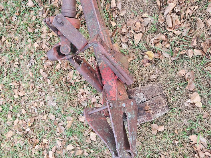 new-holland-68-image-9