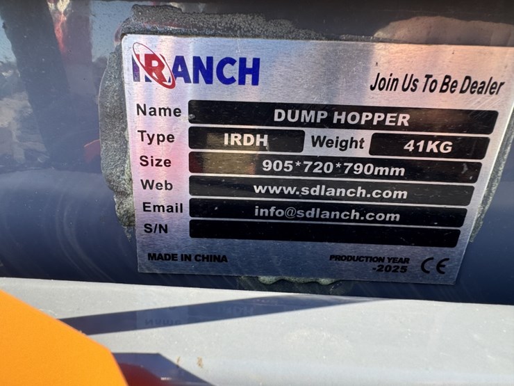 #4729-•-(7)-dump-hoppers-image-4