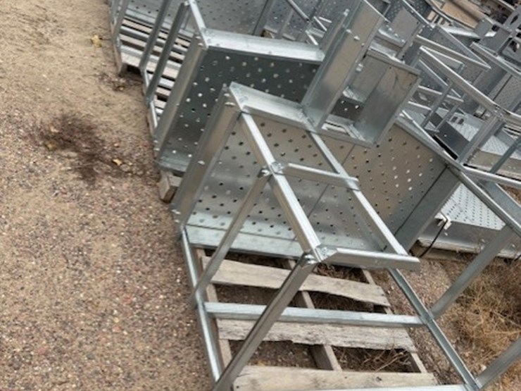 5-galvanized-platforms-(pd5315)-image-7